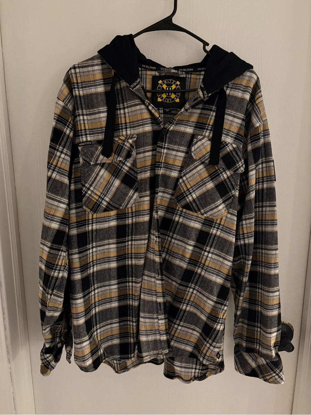 Howitzer Men's Plaid Hooded Flannel Shirt Jacket - Black, White & Tan - Picture 3 of 5